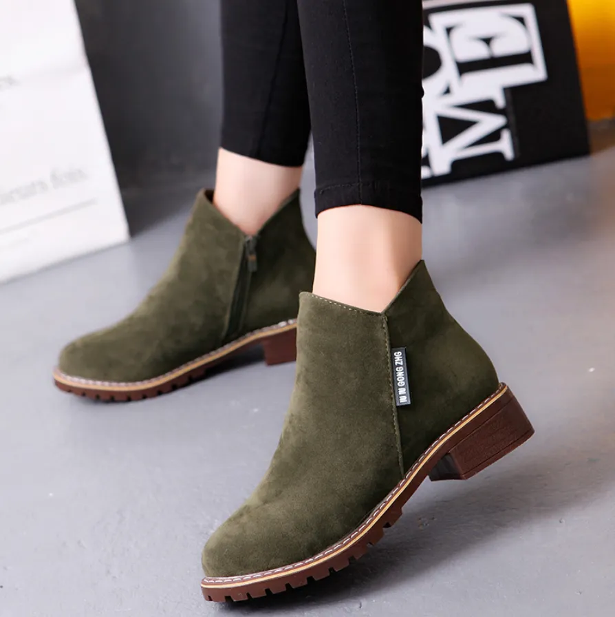 ANKLE ZIPPER BOOTS