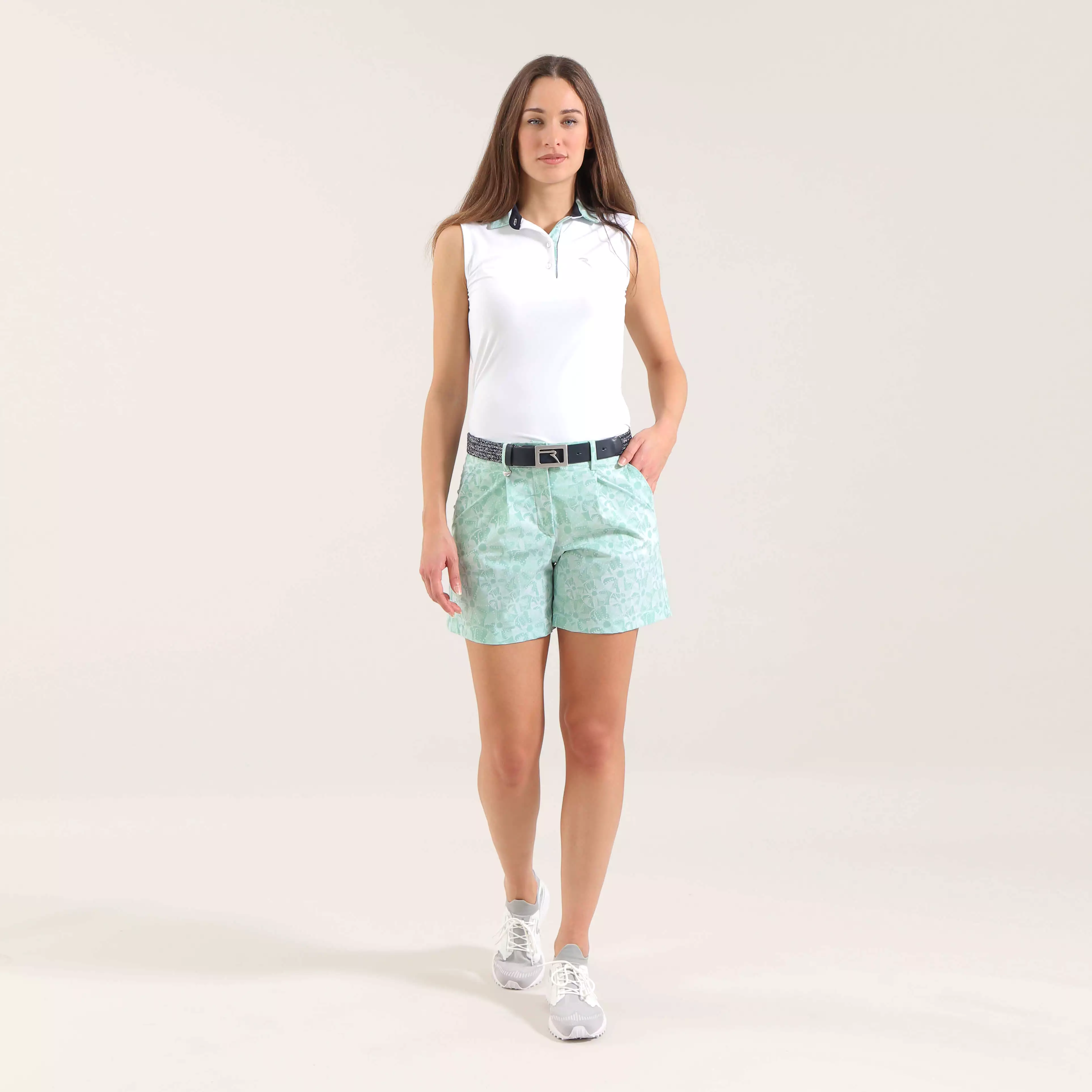 GO | LIGHTWEIGHT DRY-MATIC SHORT