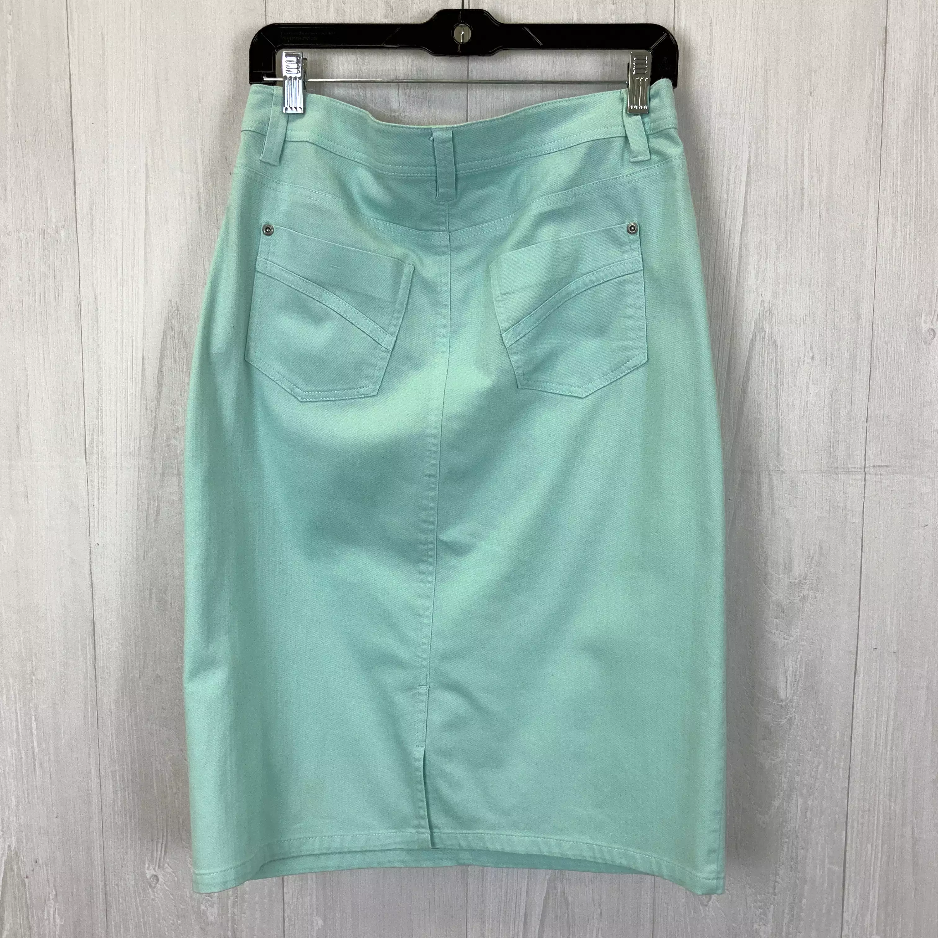 Skirt Midi By Christopher And Banks  Size: 4petite